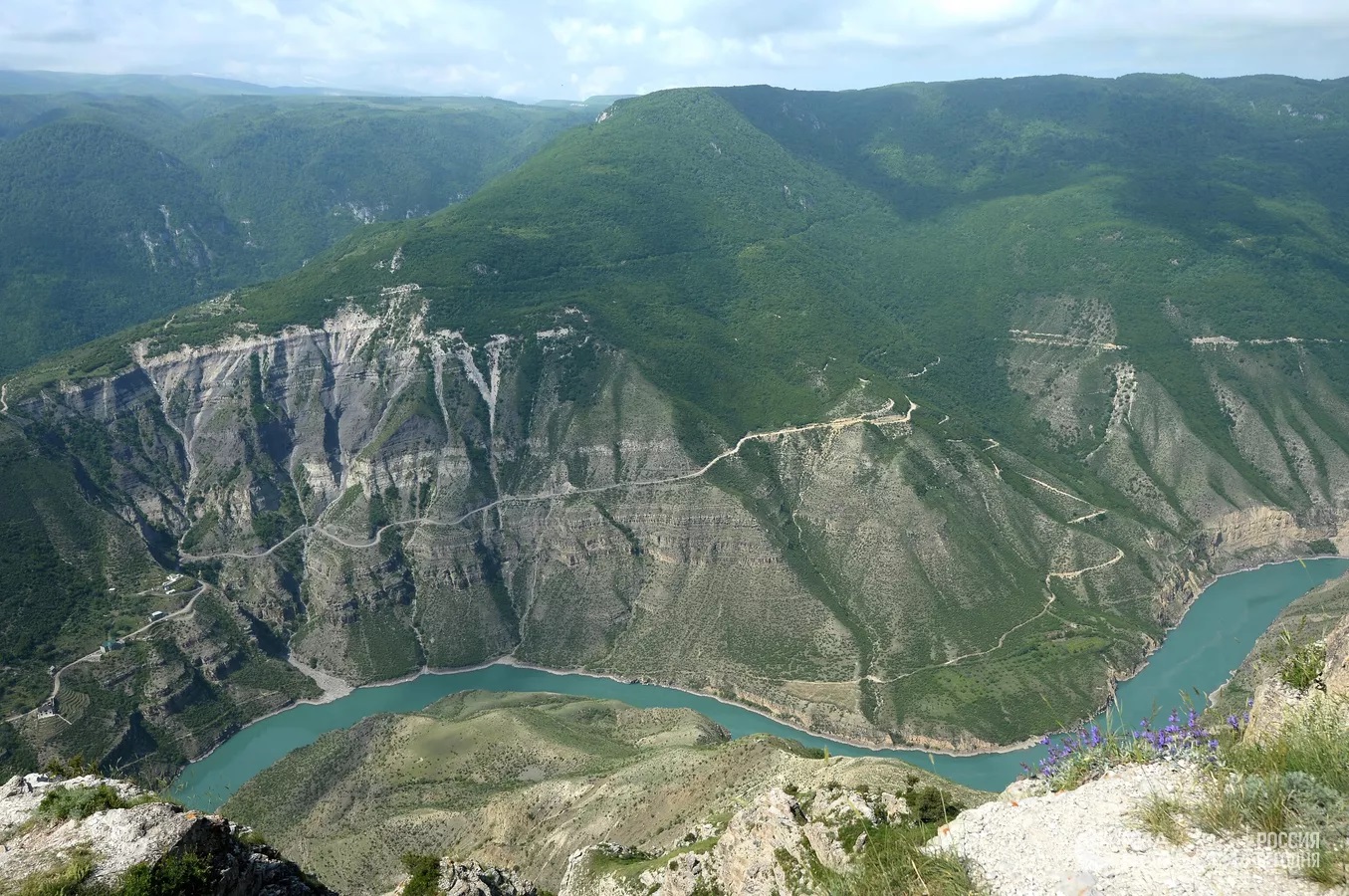 В Дагестане отремонтируют дорогу к одному из глубочайших каньонов в мире