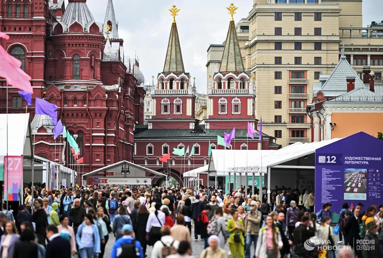 В Москве откроется книжный фестиваль "Красная площадь"